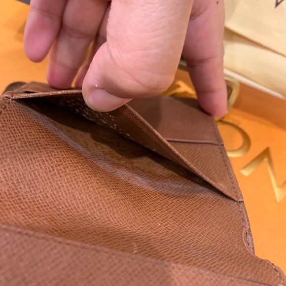 Louis Vuitton Monogram Compact Zip Bifold Wallet - Picture 11 of 16